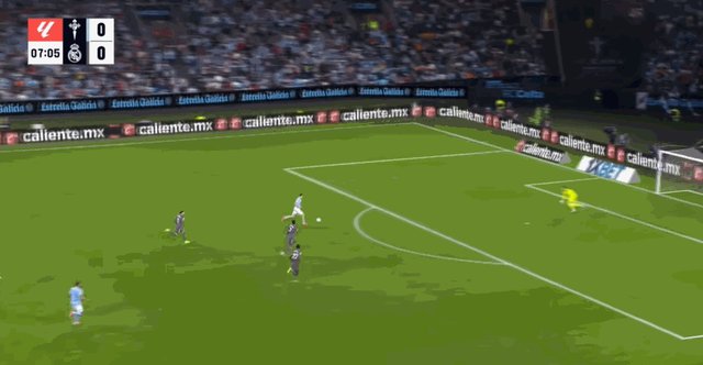 1729372967400085697.gif 斯韦德贝里.gif